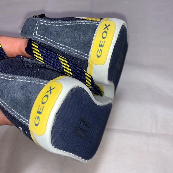 Geox Respira Breathable antishock boys sneakers shoes antibacterial US 5.5 EUR21 - Picture 12 of 16